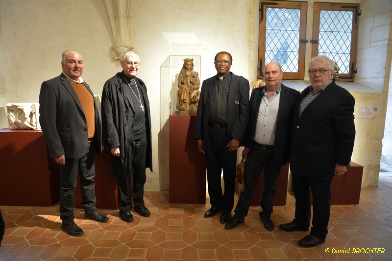 Lire la suite à propos de l’article La statue de Notre Dame des Conches désormais exposée au musée de Brou